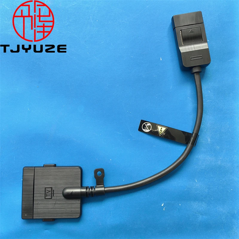 Smart Home Samsung - Un Cable de conexión BN39-02395C para